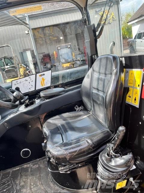 JCB 520-40 Teleskopski viličarji