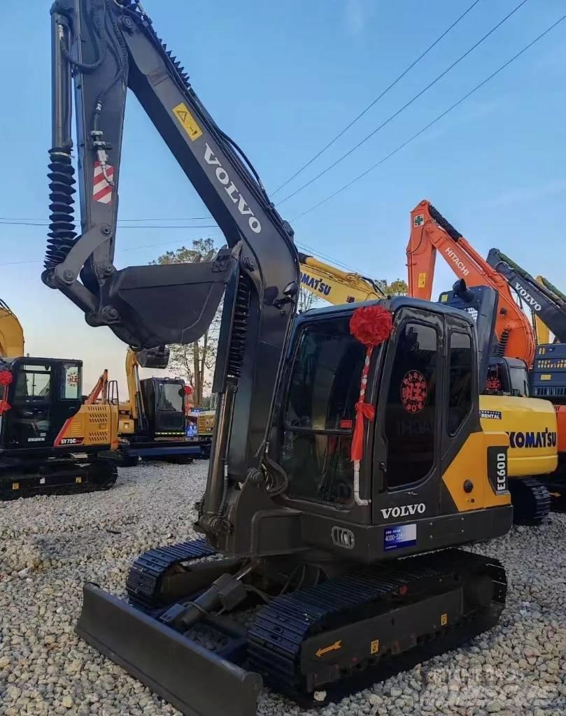 Volvo EC 60 Bagri goseničarji