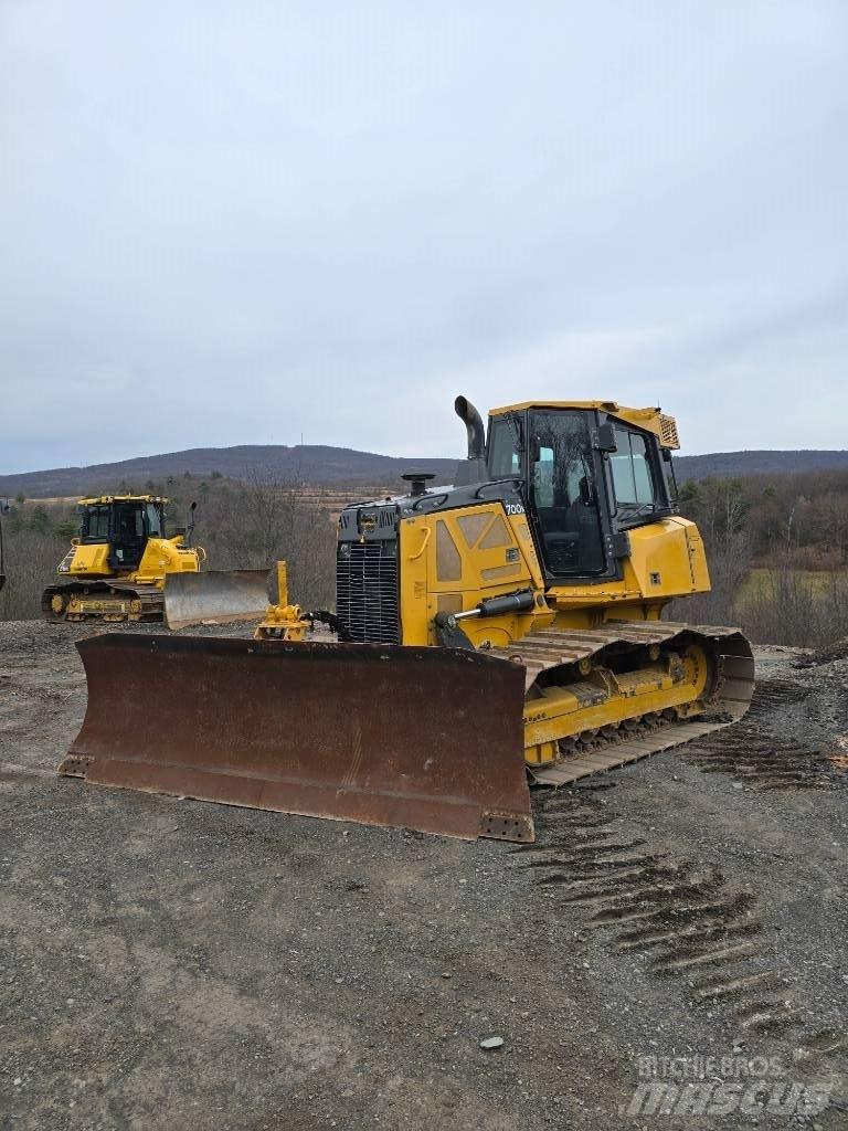 DEERE 700K LGP Buldožerji goseničarji