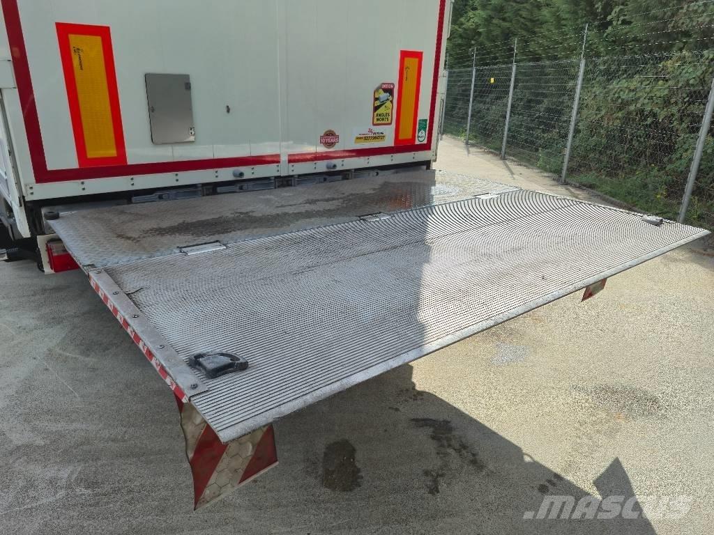 Kässbohrer Maxima Polprikolice zabojniki