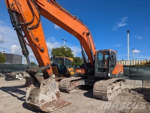 Doosan DX 300 LC-5 Bagri goseničarji