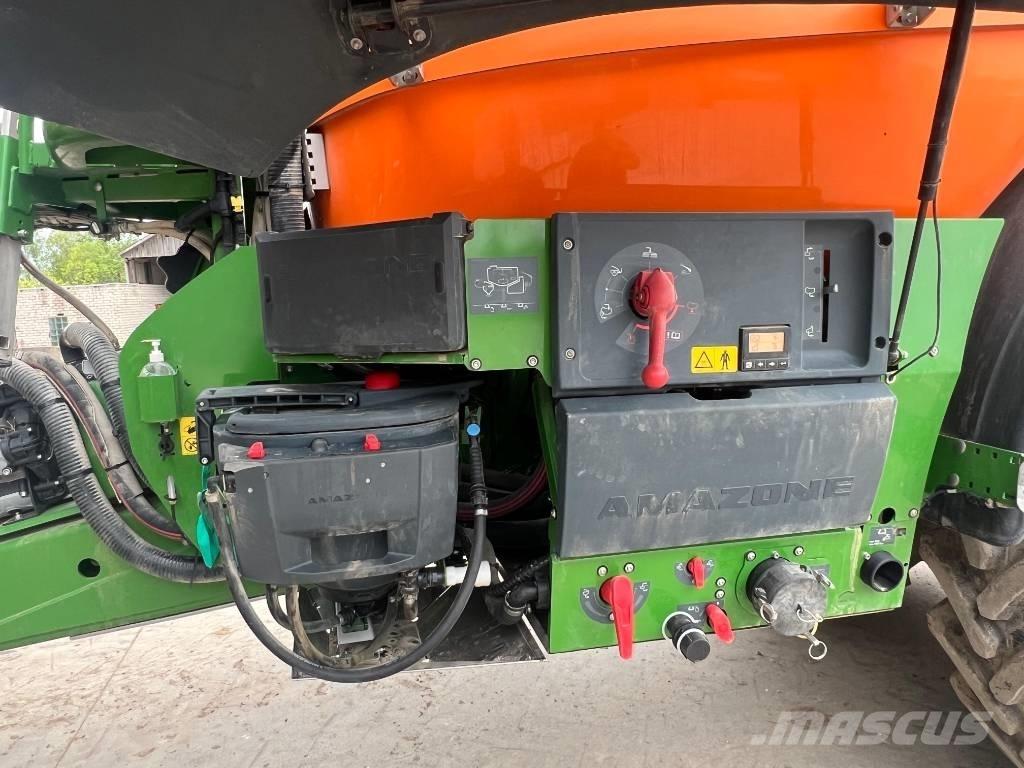 Amazone UX 11201 Škropilnice gnojila