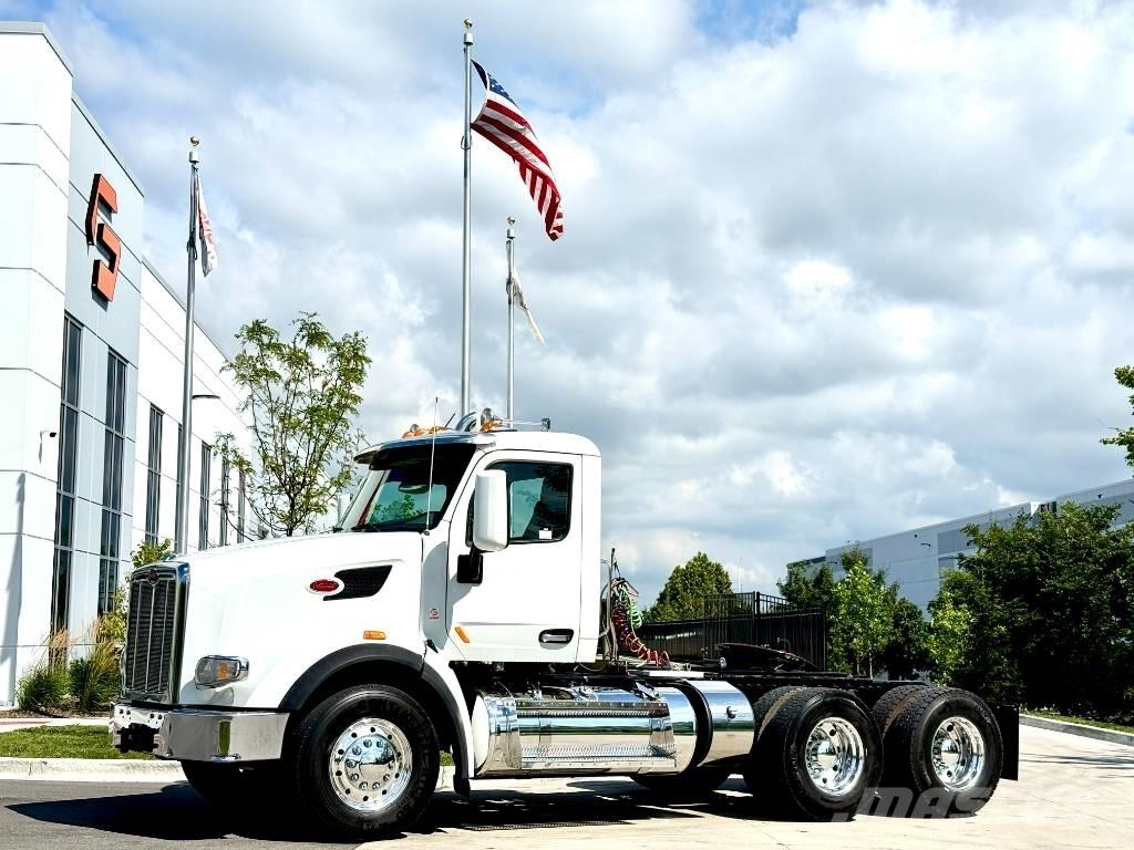 Peterbilt 567 Vlačilci