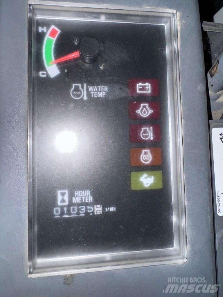 Takeuchi TB 219 Mini bagri <7t