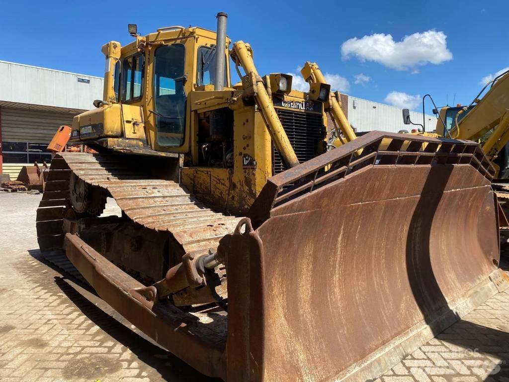 CAT D 6 H Buldožerji goseničarji