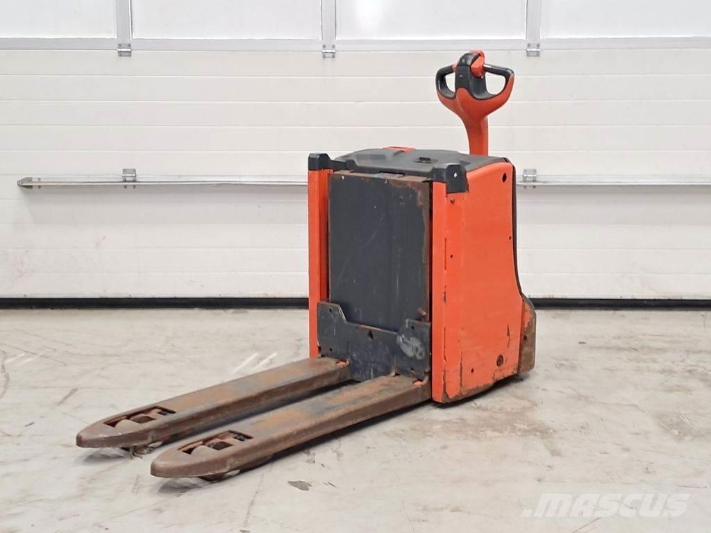 Linde T16L Električni nizko dvižni viličar