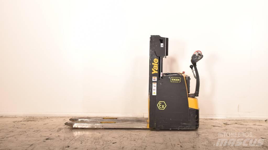 Yale MS20 Ročni električni viličar