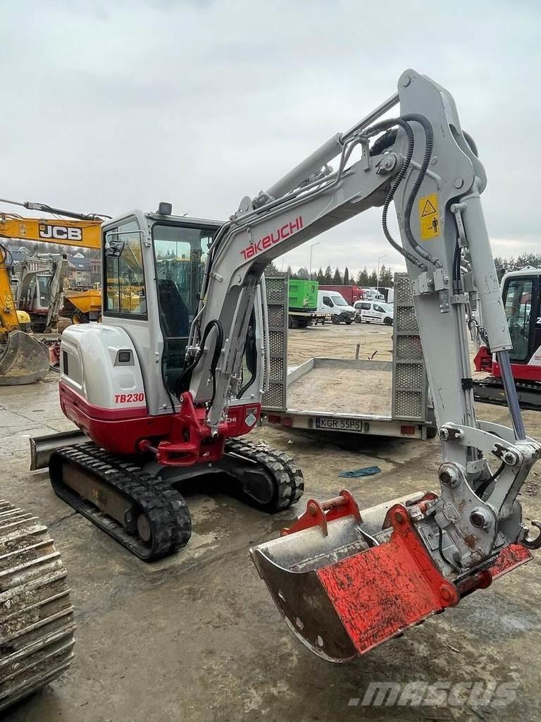 Takeuchi TB230 V3 Mini bagri <7t