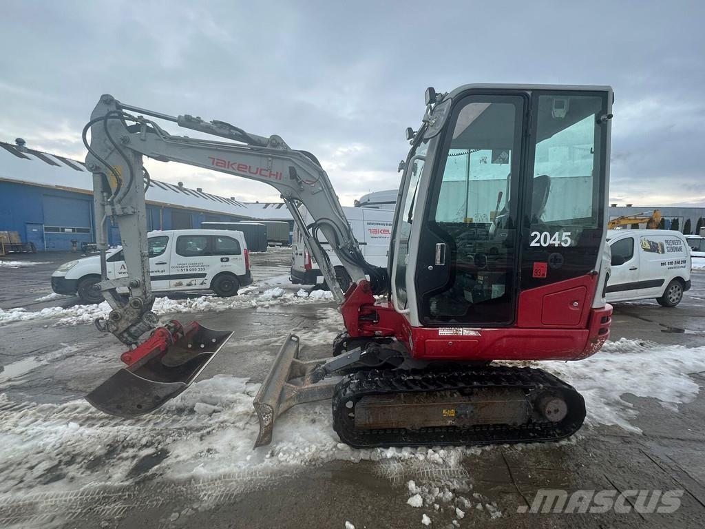 Takeuchi TB230 V3 Mini bagri <7t