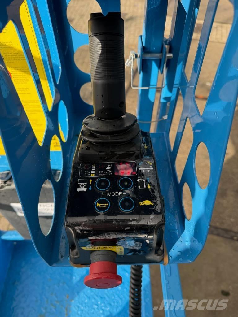 Fronteq FS0507T Škarjaste dvižne ploščadi