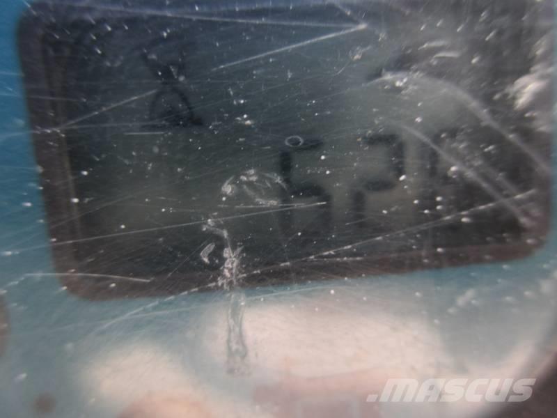 Haulotte Compact 8 Škarjaste dvižne ploščadi