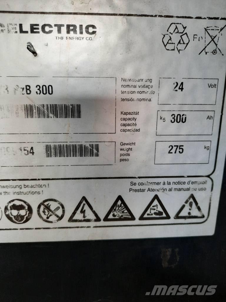 UniCarriers 200PMR Električni nizko dvižni viličar s stojiščem