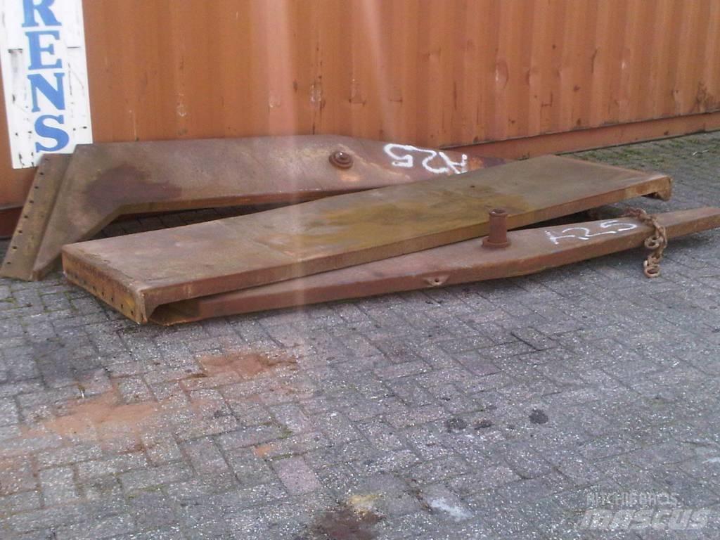 Volvo A25 tailgates Podvozje in vzmetenje