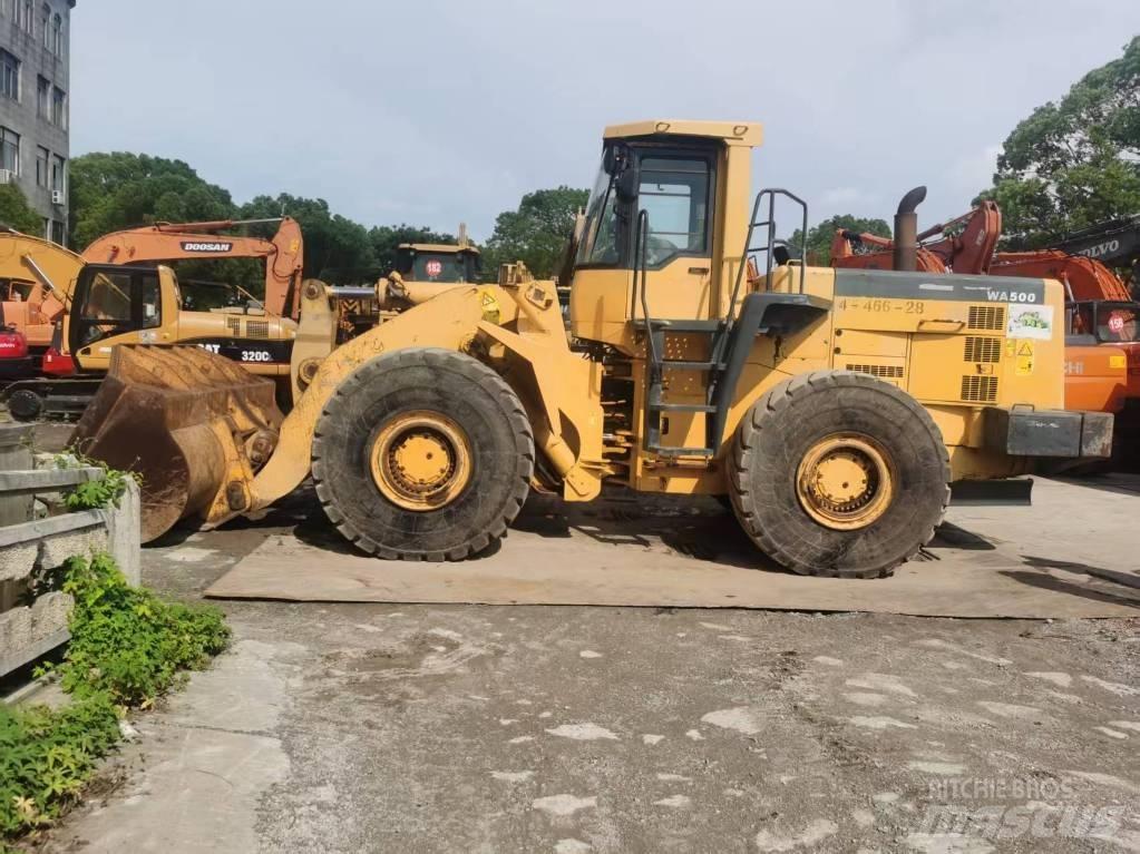 Komatsu WA 500-3 Kolesni nakladalci