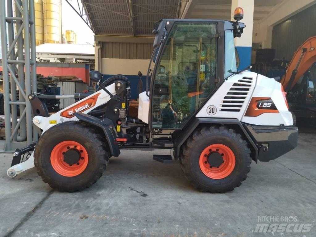 Bobcat L 85 Kolesni nakladalci