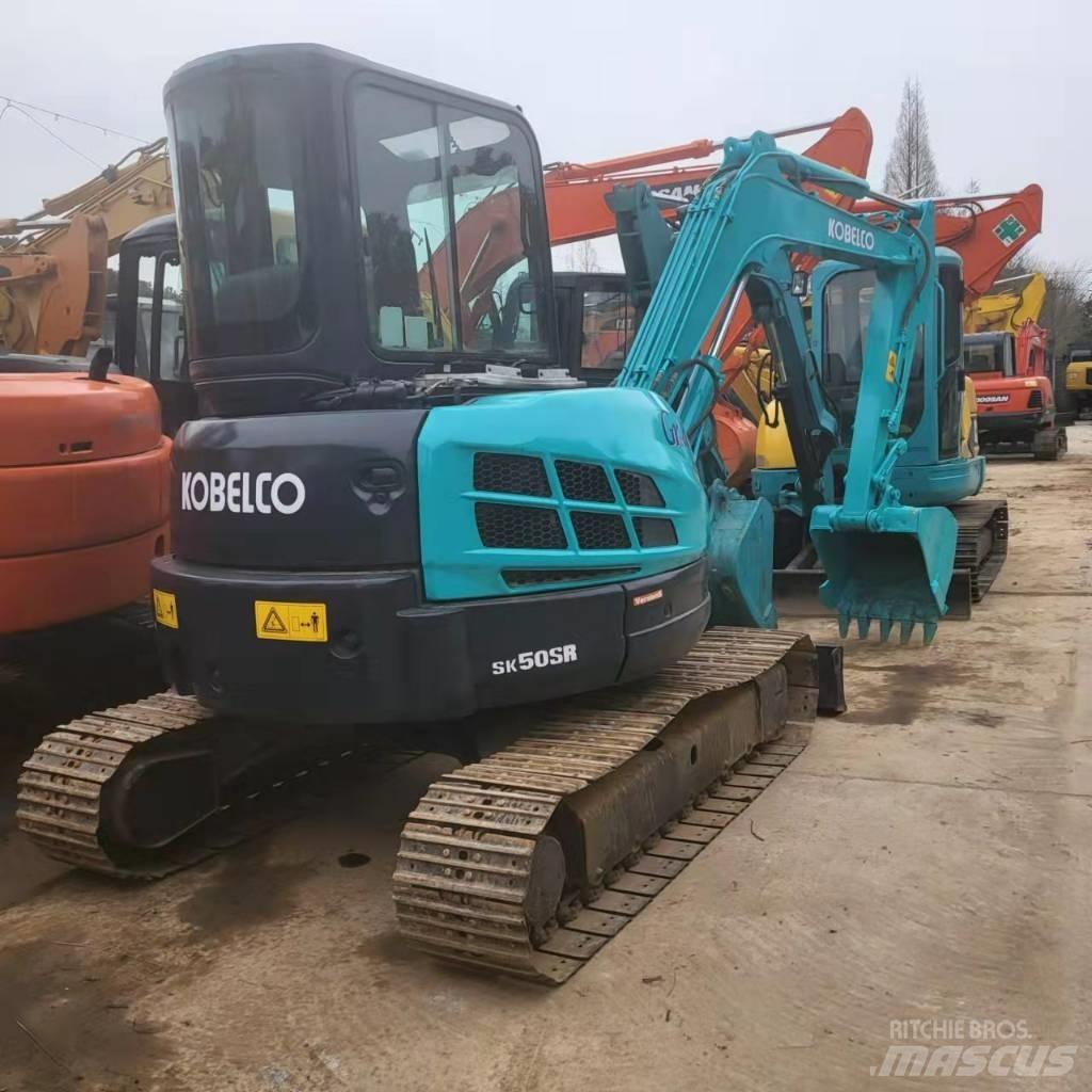 Kobelco SK 50 Mini bagri <7t