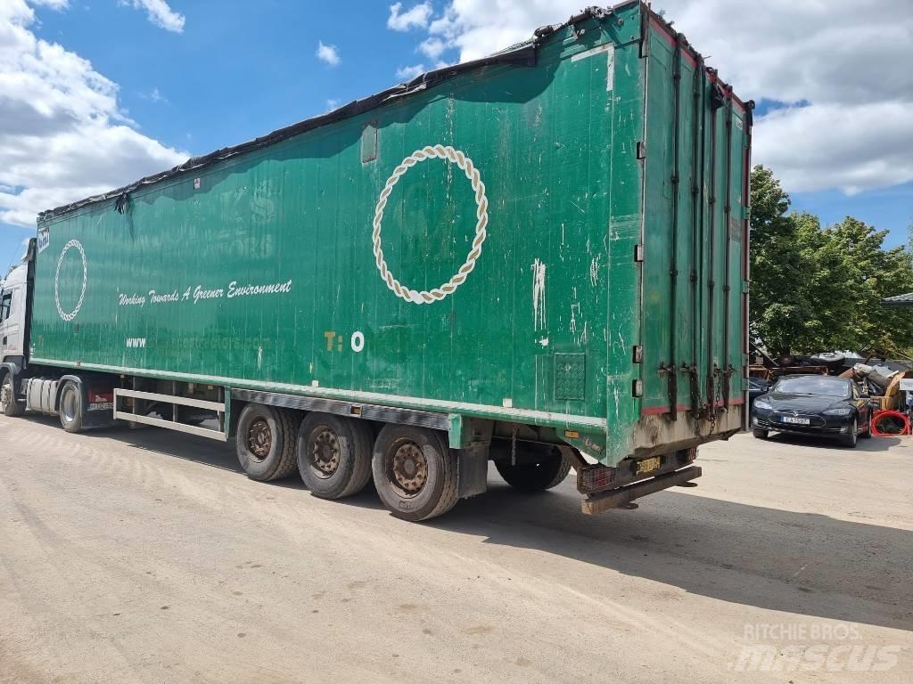 Kögel BMI Polprikolice za žagovino