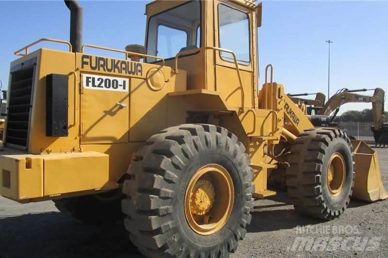 Furukawa FL200-I Kolesni nakladalci