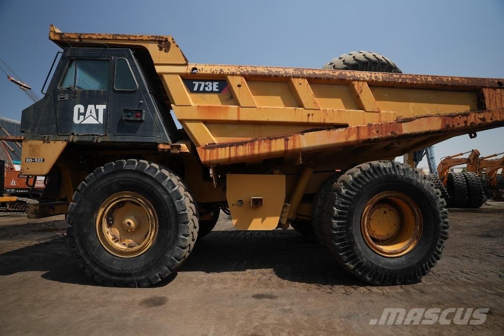 CAT 773 E Togi demperi