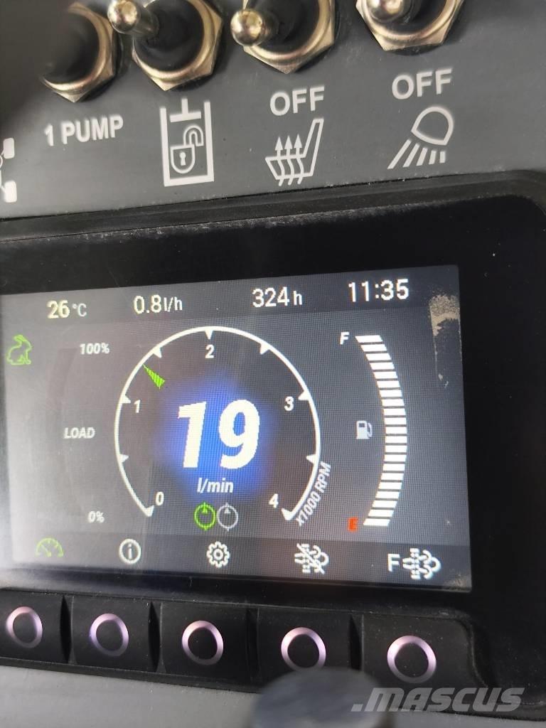 Avant 650 Večnamenski nakladalci