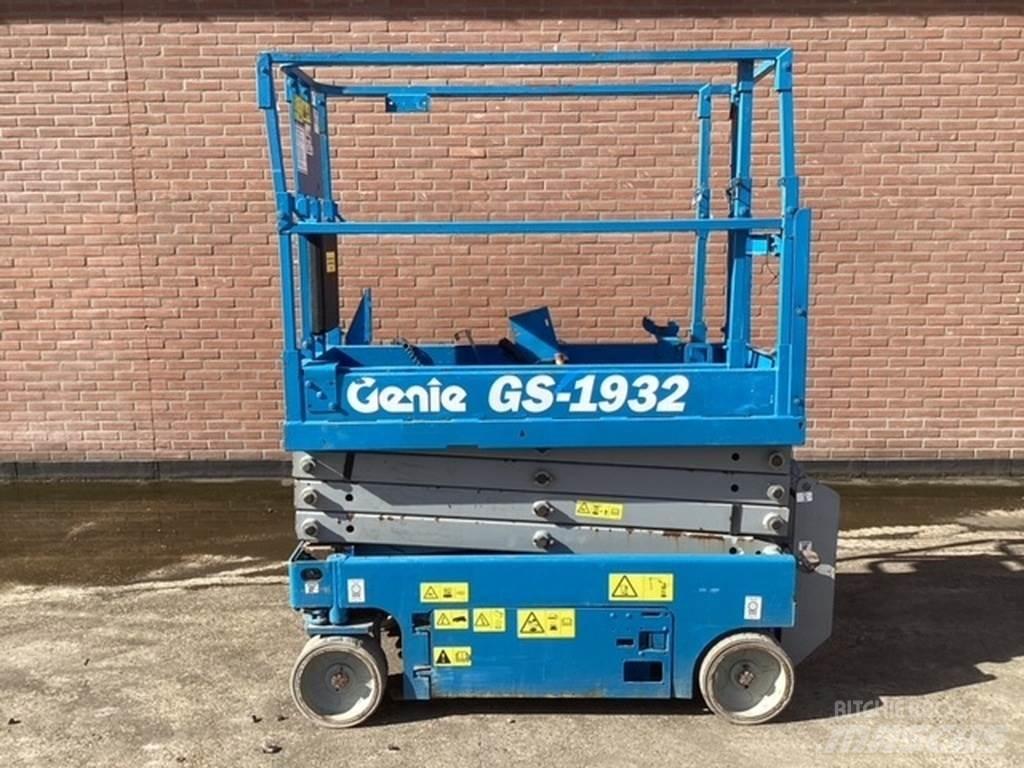 Genie GS1932 Škarjaste dvižne ploščadi