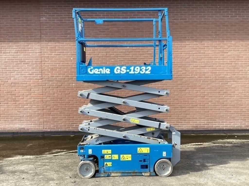 Genie GS1932 Škarjaste dvižne ploščadi