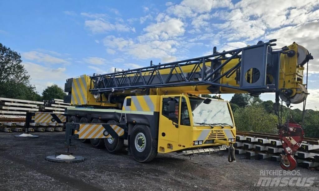 Terex AC140C Avtodvigala