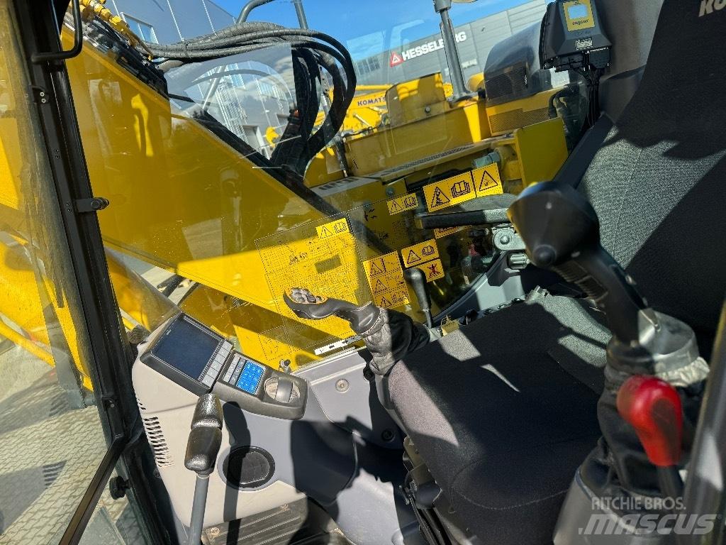 Komatsu PC 138 US-11 Bagri goseničarji