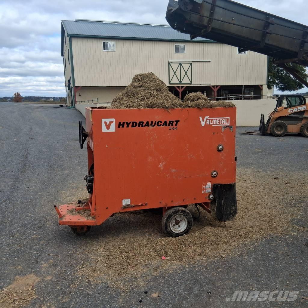 Valmetal 544 Ostali stroji in oprema za živino