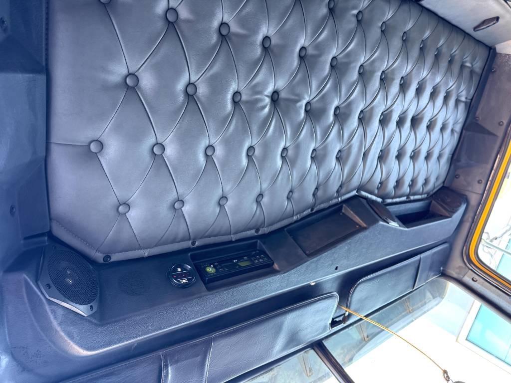 Western Star 4900 Razstavljivi tovornjaki z žičnimi dvigali