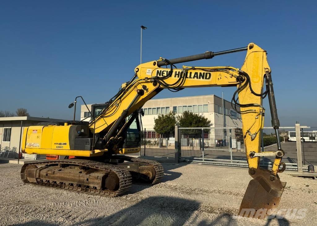 New Holland E 245 Bagri goseničarji