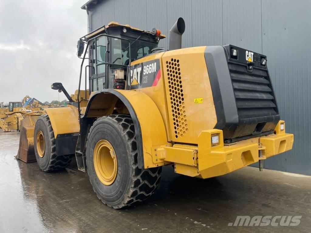 CAT 966M XE Kolesni nakladalci