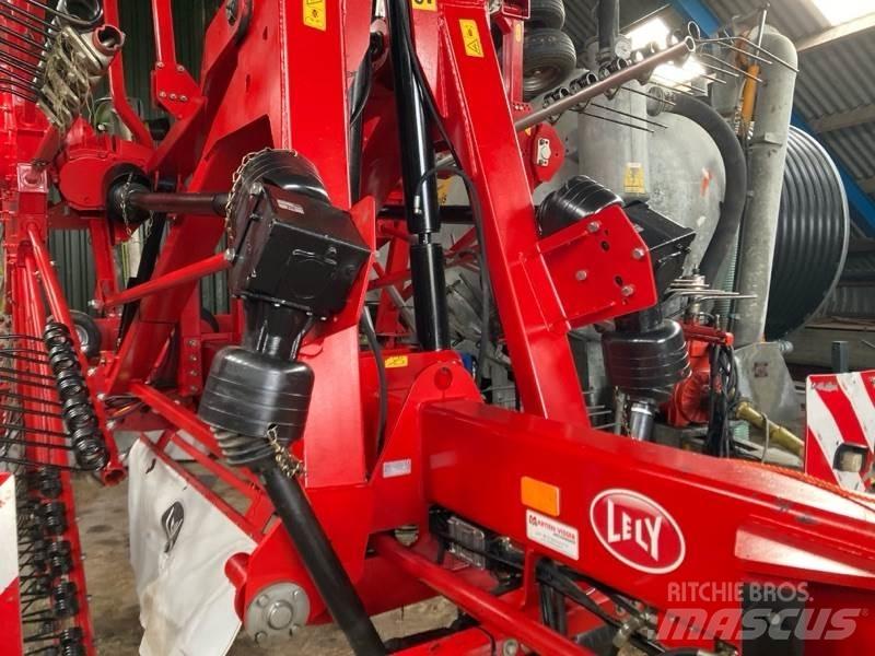 Lely Hibiskus 1015 Zgrabljalniki