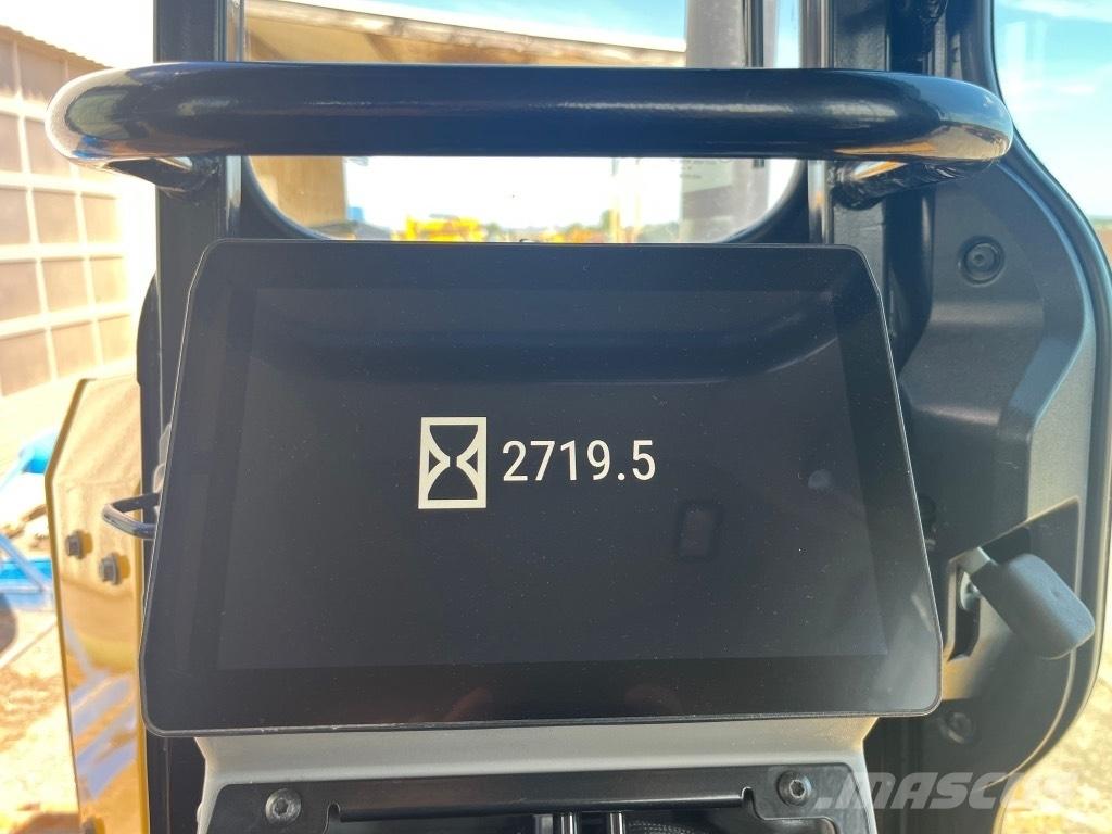CAT D5 - D5 LGP Buldožerji goseničarji