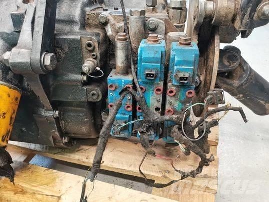 JCB 530-70 gearbox Menjalnik