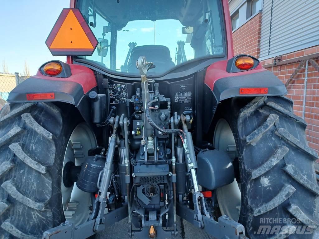 Valtra A 134 Traktorji