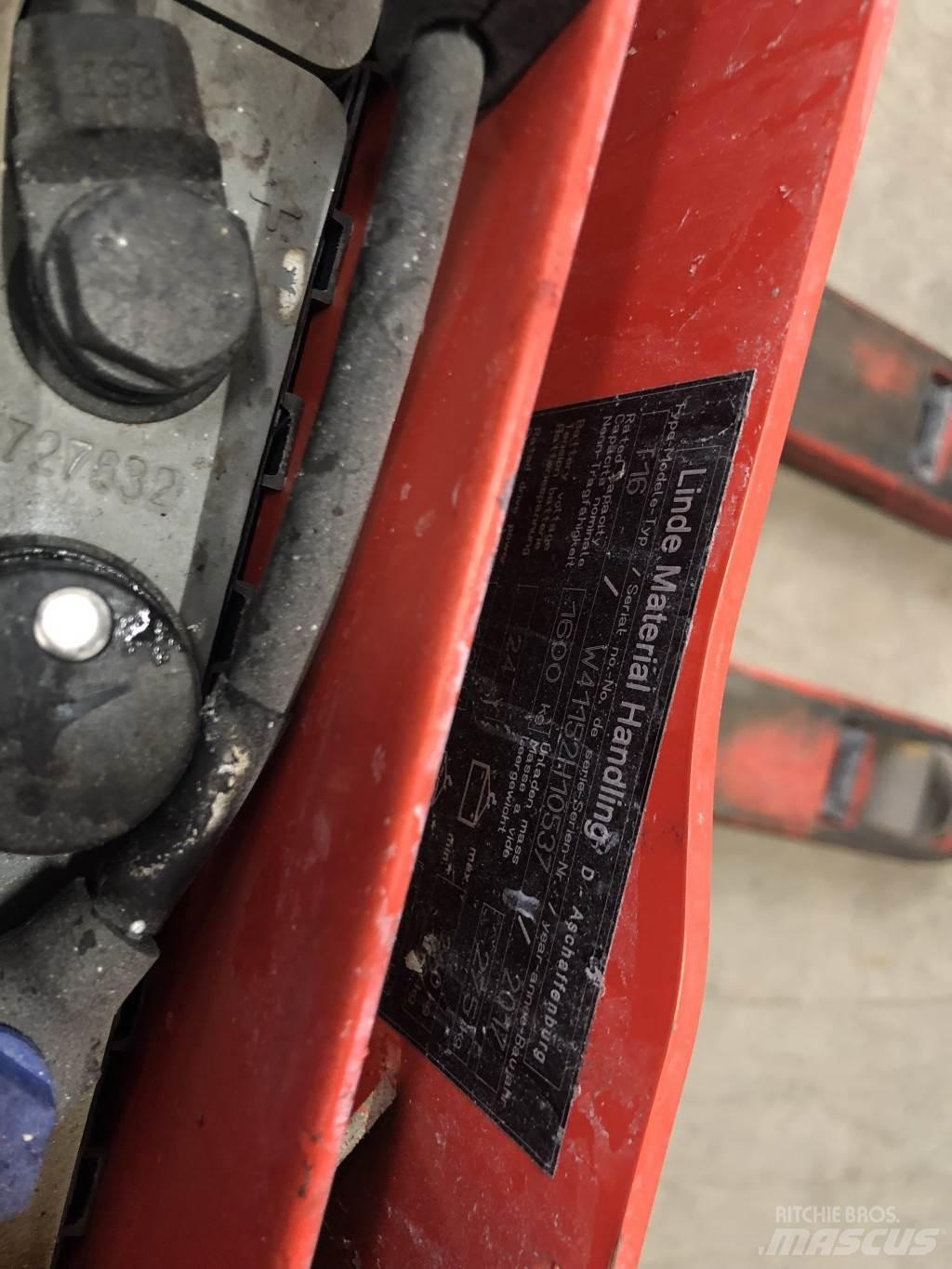 Linde T16 Električni nizko dvižni viličar