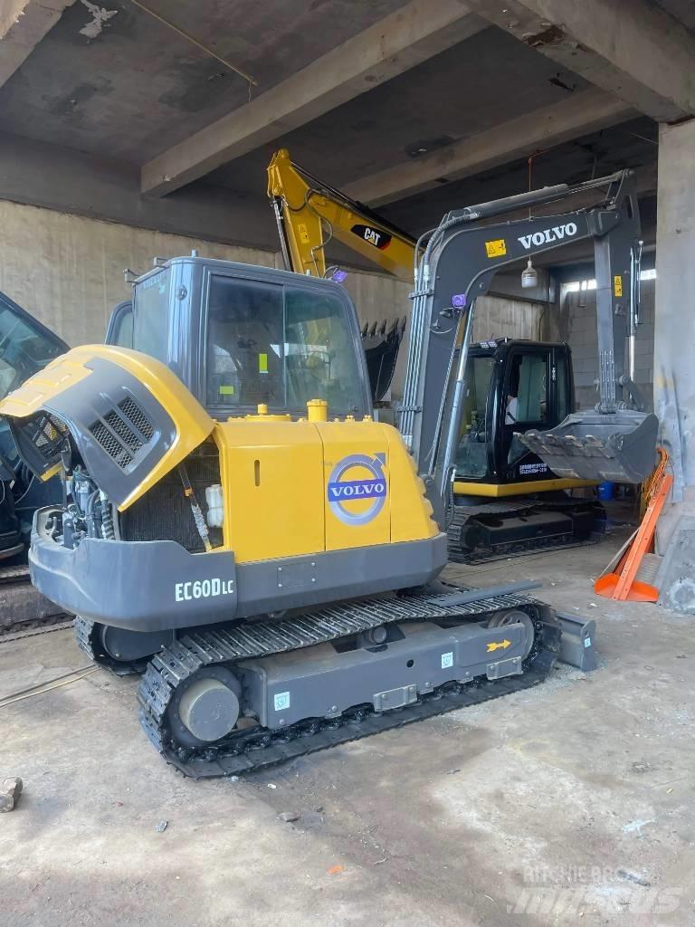 Volvo EC60D Bagri goseničarji