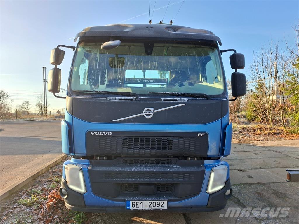 Volvo FE 320 Tovornjaki-šasije