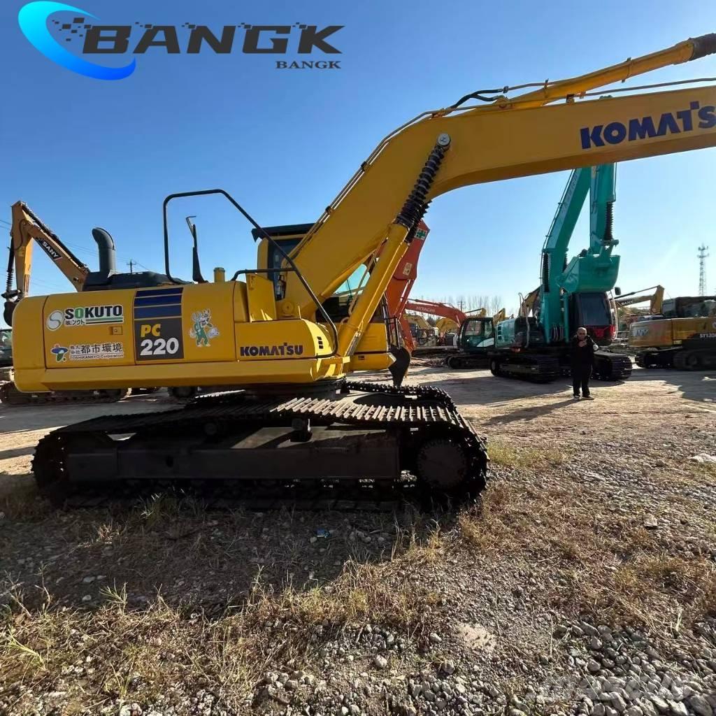 Komatsu pc220 Bagri goseničarji