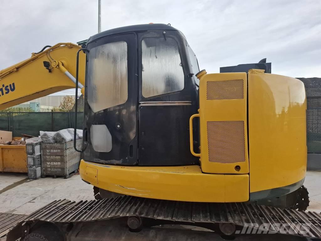 Komatsu PC 228 Bagri goseničarji