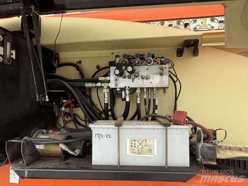 JLG 1350 SJP Teleskopske dvižne ploščadi