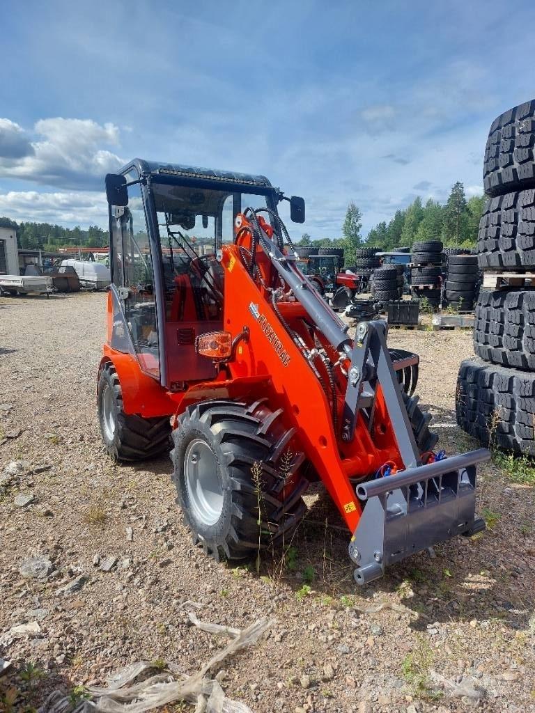 Flexi Trac 1226 cab Traktorji