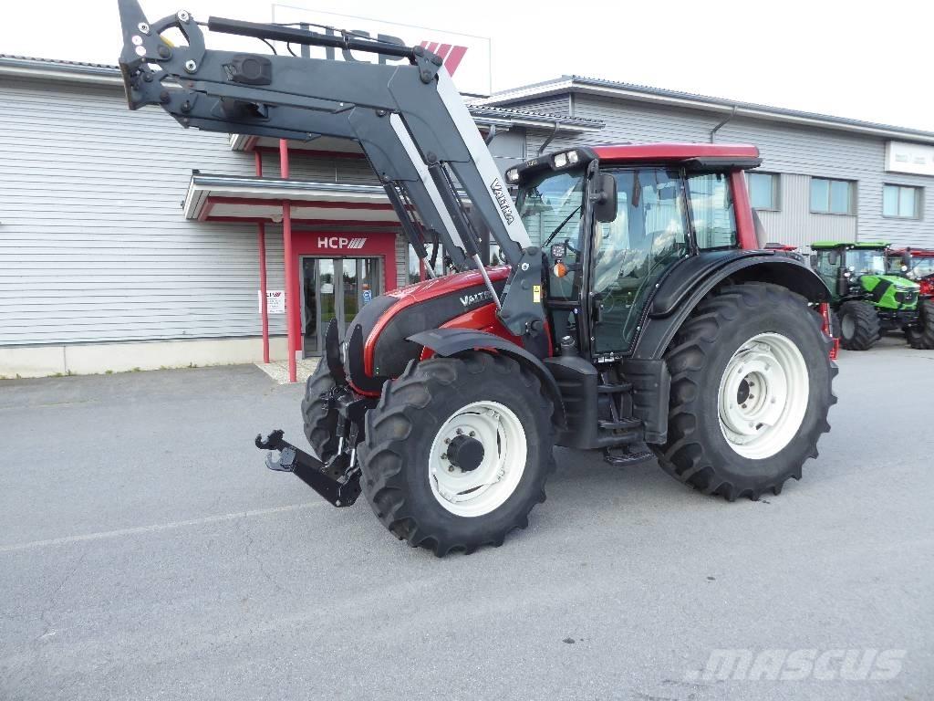 Valtra N141 Advance Traktorji