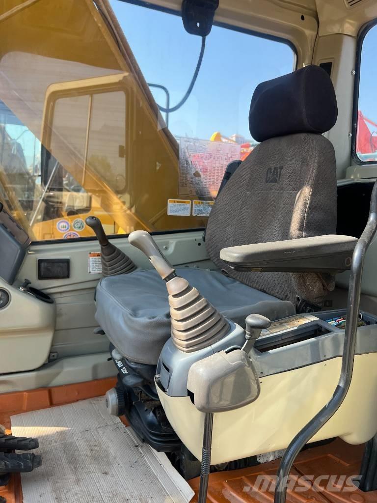 CAT 320 B Bagri goseničarji