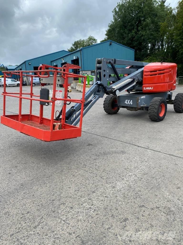 SkyJack SJ 46 AJ Zglobne dvižne ploščadi