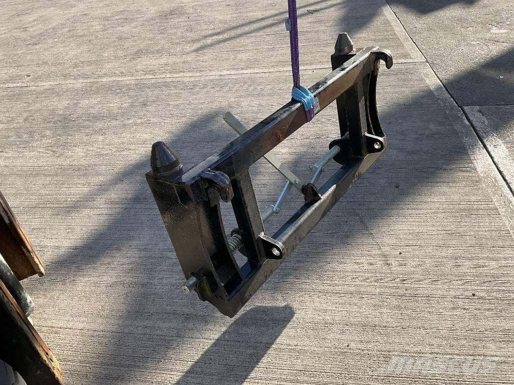 Manitou Adaptor Teleskopski viličarji