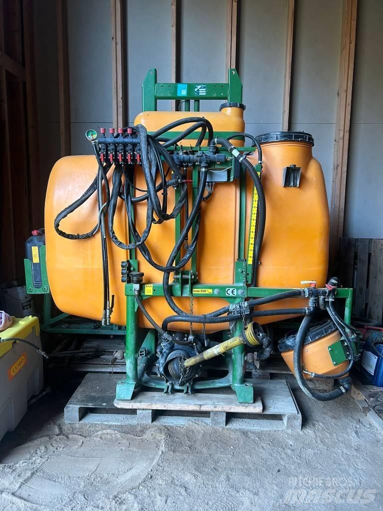 Amazone UF 1200 15m Montirane škropilnice