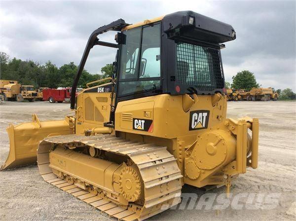 CAT D 5 K LGP Buldožerji goseničarji