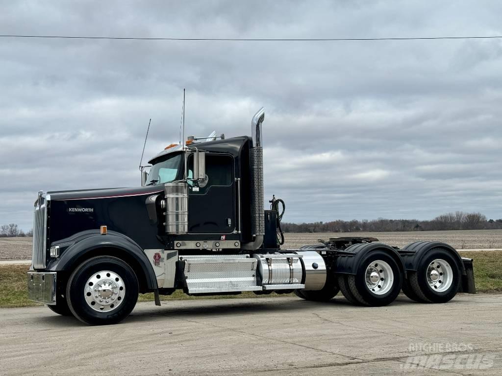 Kenworth W900 Vlačilci